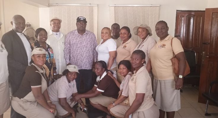 Idemili North Council Boss, Nkwoka Interacts With Staff Of Environmental Health Services Department